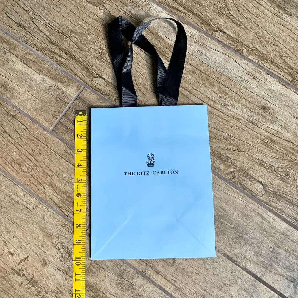 NEW Authentic Ritz Carlton Gift Bag - Blue - Picture 5 of 8